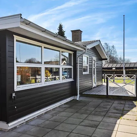 8501-grenaa-ellevej-14 * Grenå
